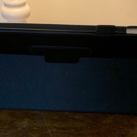 Tablet case - Picture 9 of 11